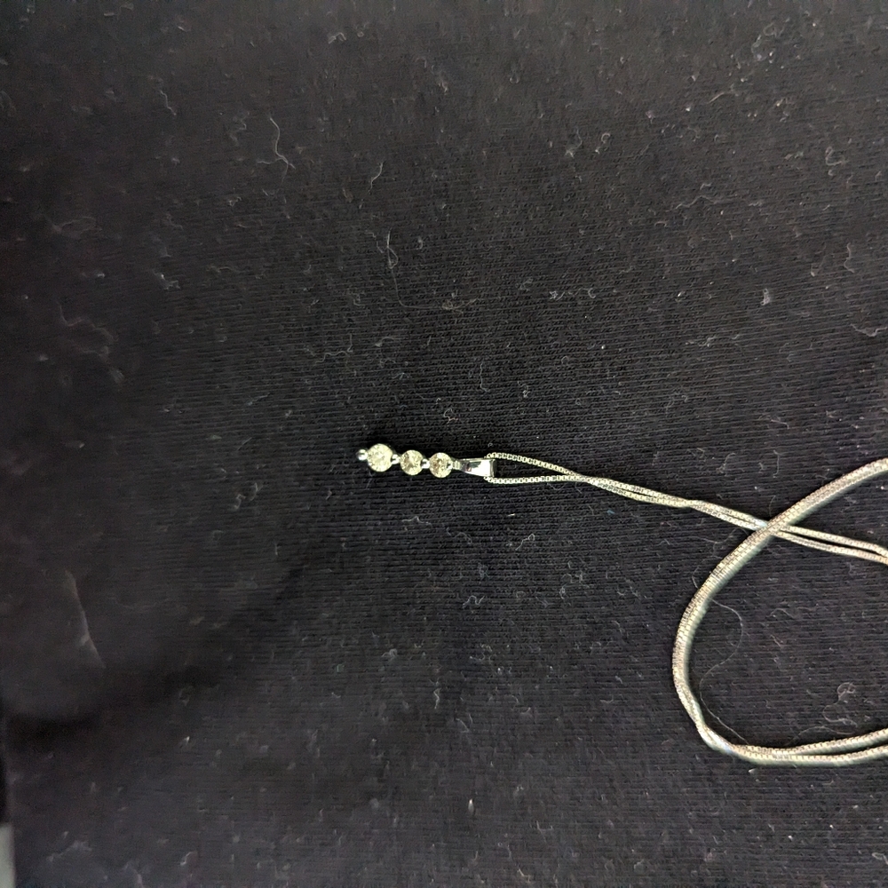 3 diamond dainty drop necklace
